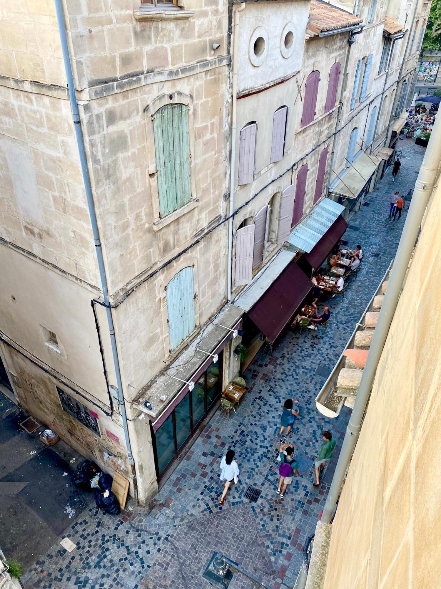 Appartement Centre-Ville Arles Bagian luar foto